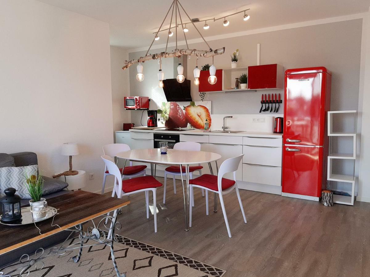 Ferienwohnung Strandraeuber โกลเวอ ภายนอก รูปภาพ