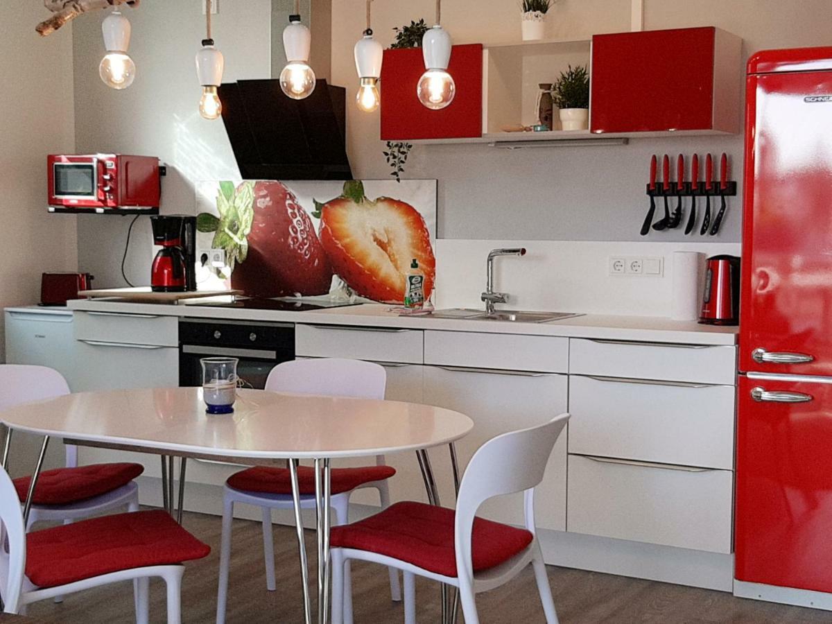 Ferienwohnung Strandraeuber โกลเวอ ภายนอก รูปภาพ