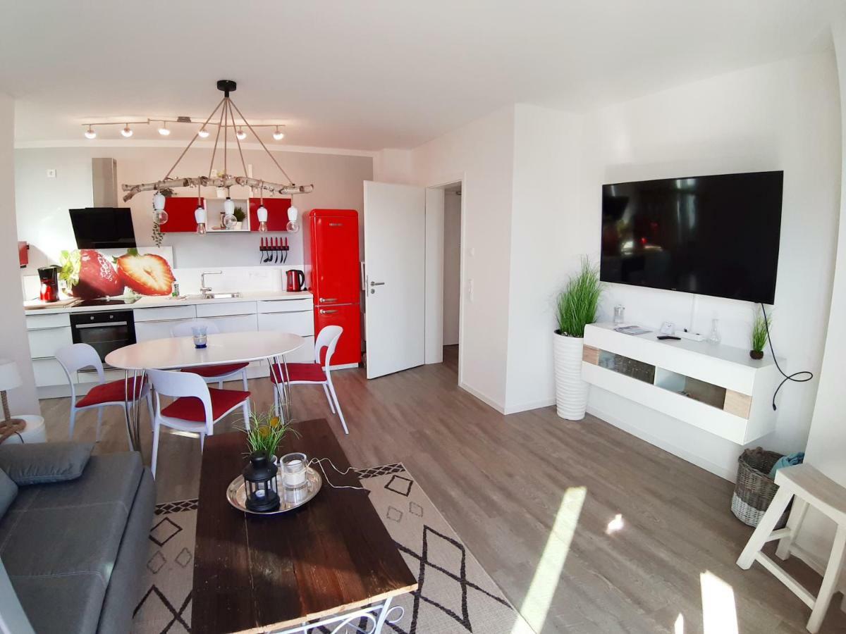 Ferienwohnung Strandraeuber โกลเวอ ภายนอก รูปภาพ