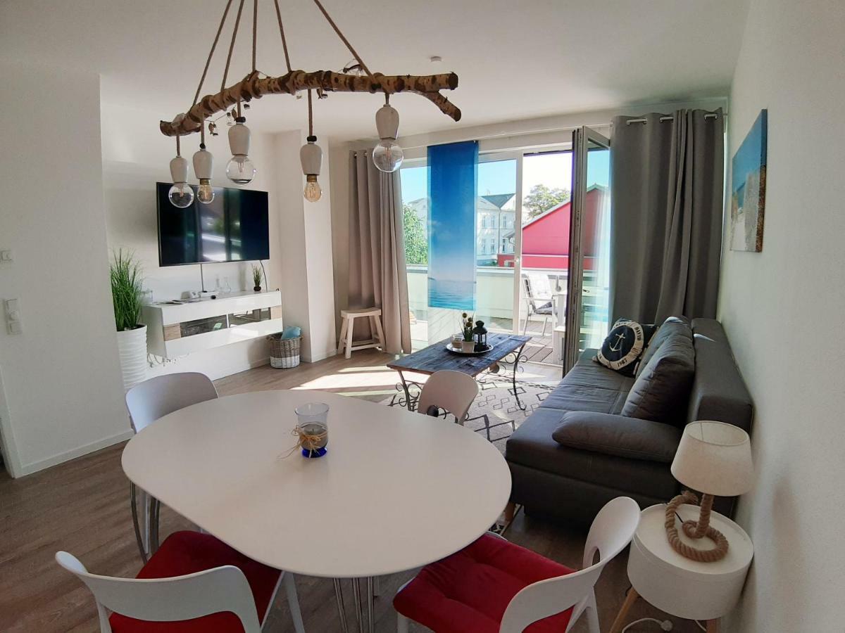 Ferienwohnung Strandraeuber โกลเวอ ภายนอก รูปภาพ
